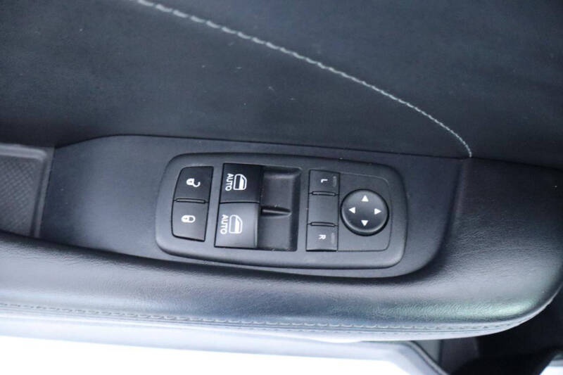 2017 Dodge Challenger