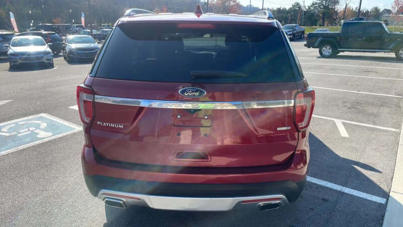 2017 Ford Explorer Platinum
