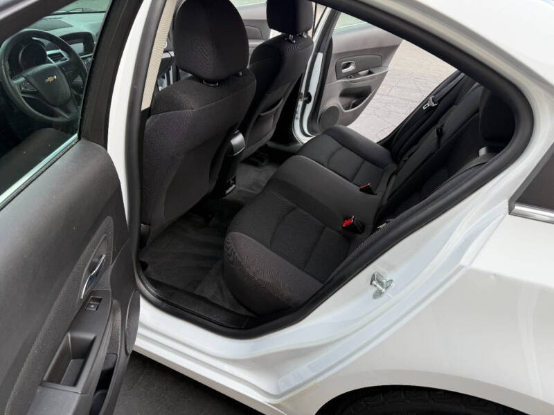 2016 Chevrolet Cruze Limited 1LT Auto