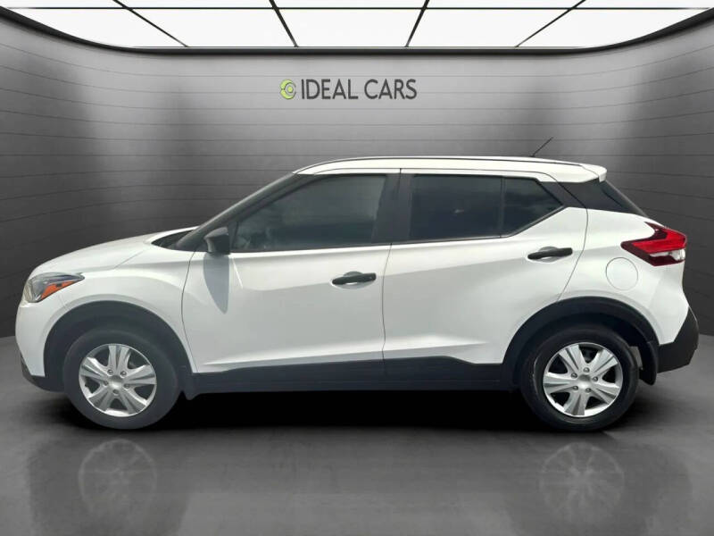 2020 Nissan Kicks S