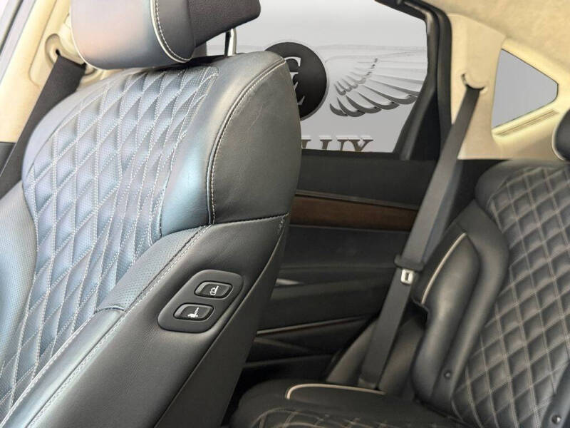 2021 Genesis GV80