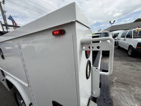 2017 Ford F-350 Super Duty XL