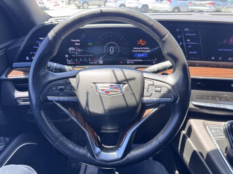 2022 Cadillac Escalade ESV Premium Luxury