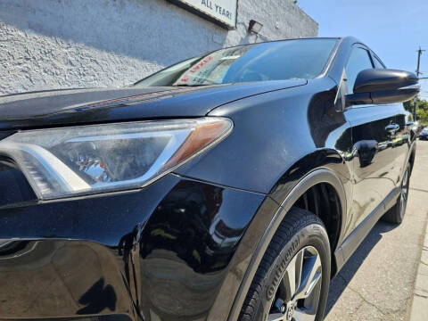 2017 Toyota RAV4 XLE