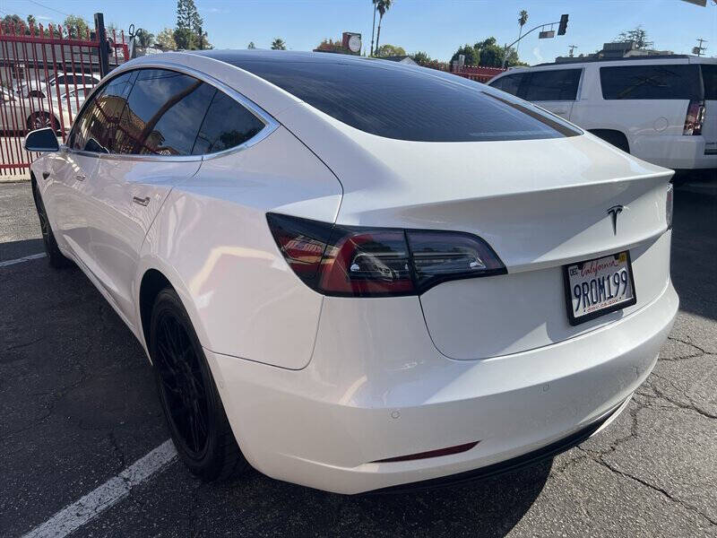 2020 Tesla Model 3 Standard Range Plus