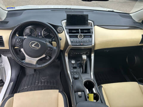 2016 Lexus NX 200t