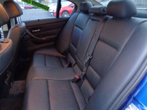 2011 BMW 3 Series 328i