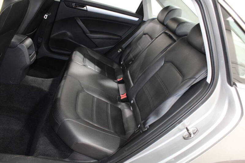 2012 Volkswagen Passat