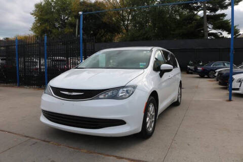 2017 Chrysler Pacifica Touring