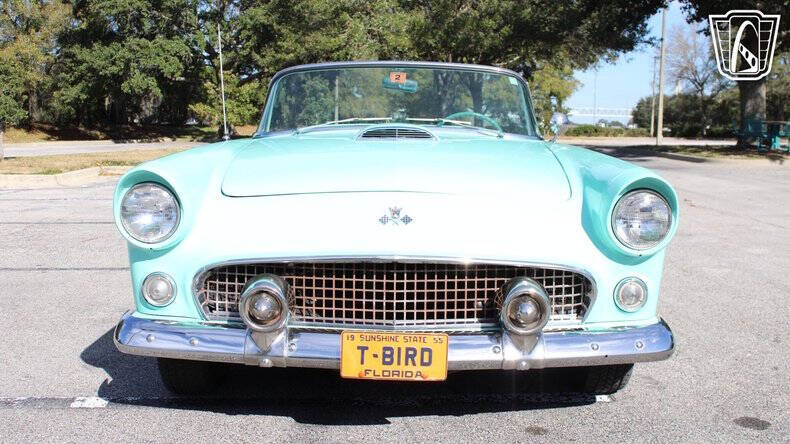 1955 Ford Thunderbird