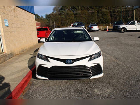 2023 Toyota Camry Hybrid LE