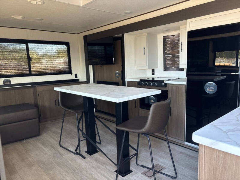 2026 Prime Time RV Avenger