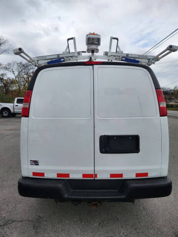 2016 Chevrolet Express 2500