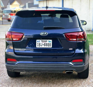 2019 Kia Sorento LX