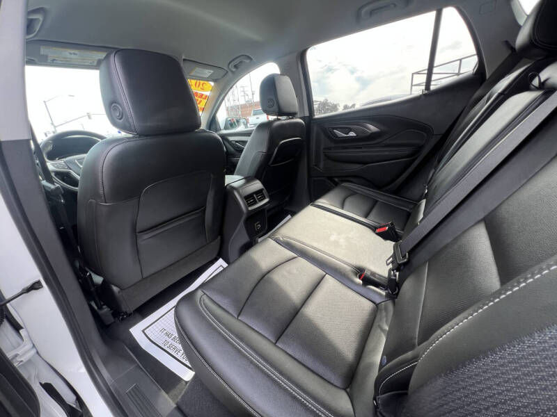 2022 GMC Terrain SLT