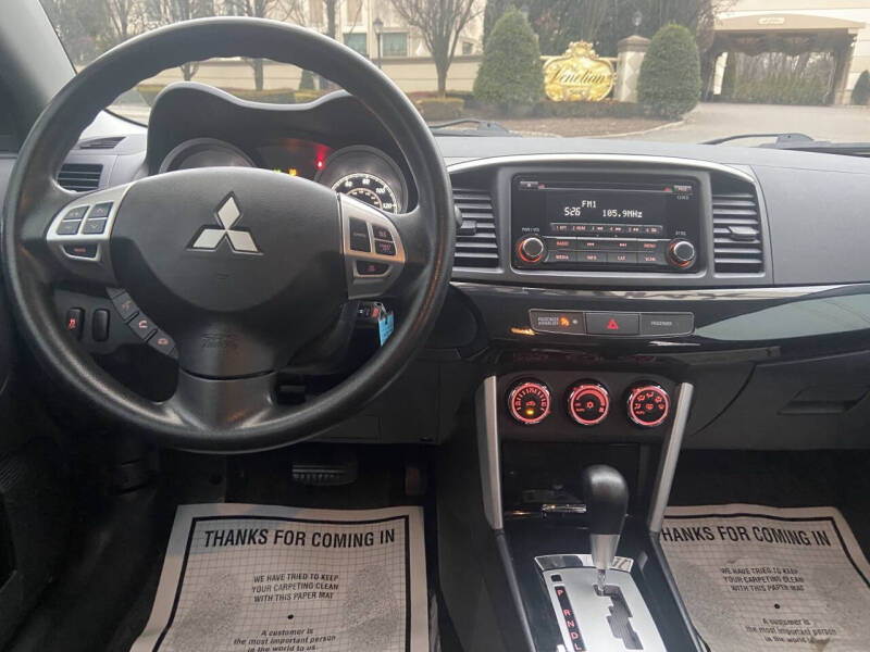 2016 Mitsubishi Lancer ES