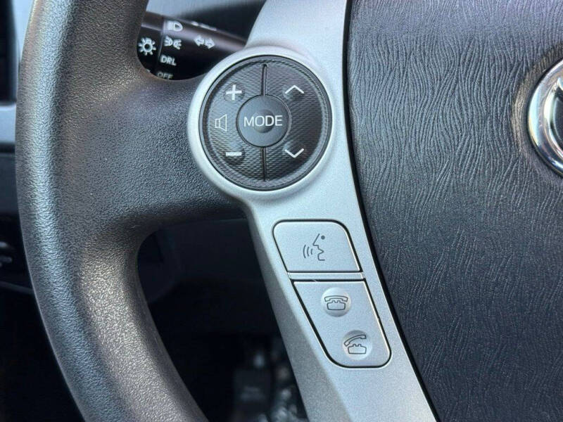 2015 Toyota Prius Three