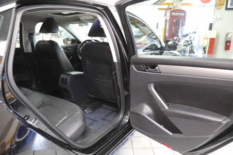 2014 Volkswagen Passat 1.8T SE PZEV