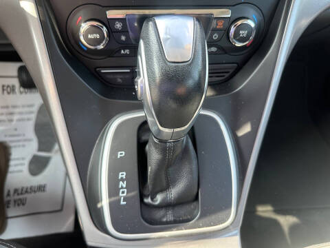 2016 Ford C-MAX Hybrid SE