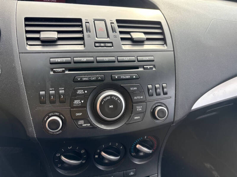 2012 Mazda MAZDA3 i Grand Touring