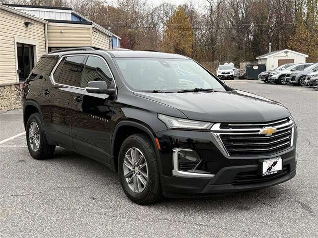 2023 Chevrolet Traverse LT Leather