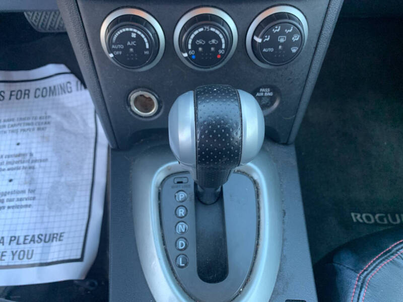 2011 Nissan Rogue SV