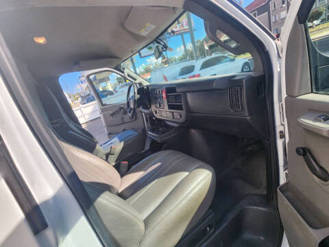 2017 Chevrolet Express 3500