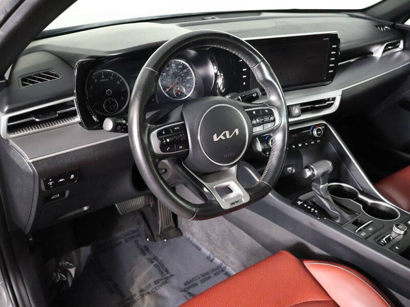2023 Kia K5
