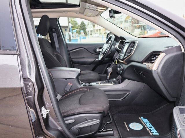 2017 Jeep Cherokee 75th Anniversary