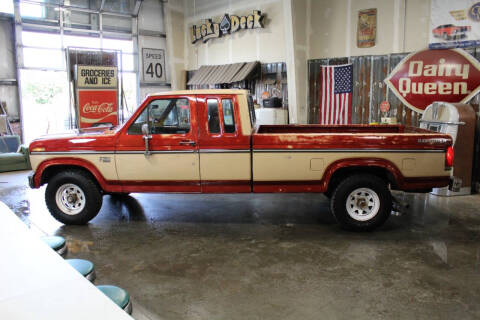 1985 Ford F-150 XLT Lariat