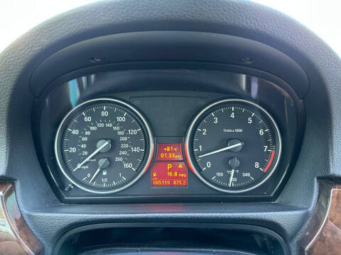 2012 BMW 3 Series 328i