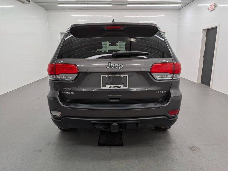 2018 Jeep Grand Cherokee Laredo E
