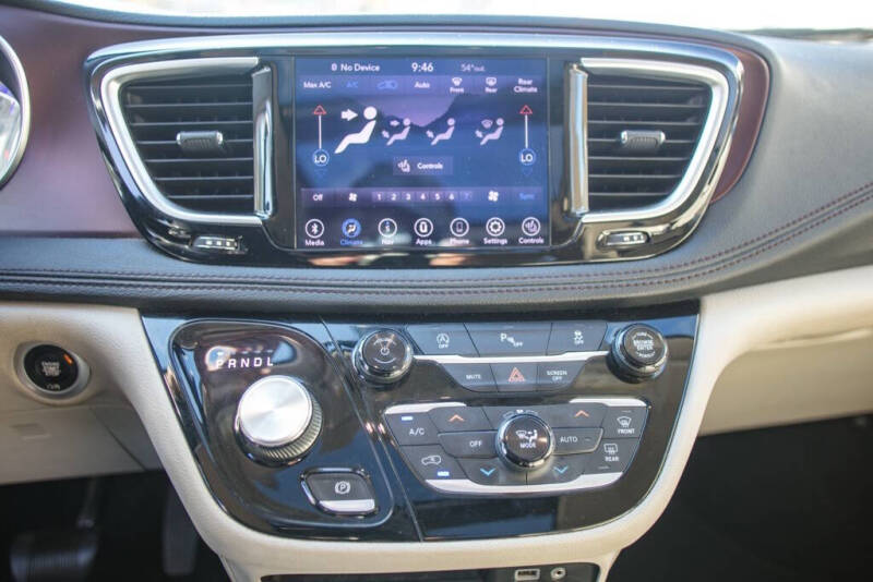 2020 Chrysler Pacifica Limited