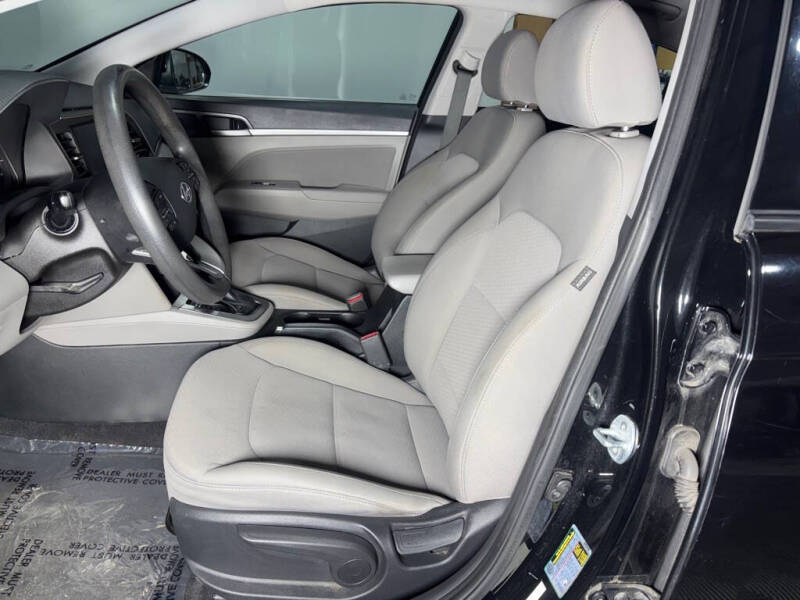 2019 Hyundai Elantra