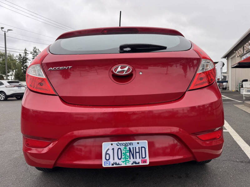 2016 Hyundai Accent SE