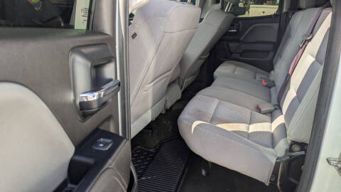 2017 Chevrolet Silverado 1500 Custom