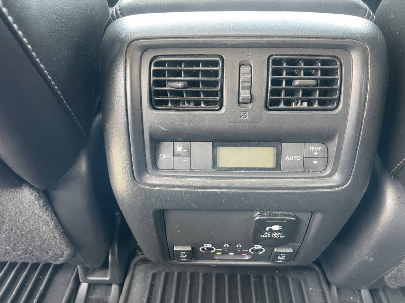 2014 Nissan Pathfinder Platinum