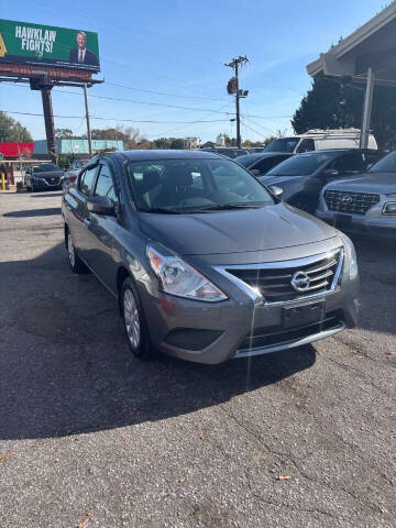 2016 Nissan Versa 1.6 SV