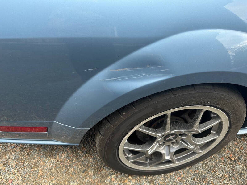 2005 Ford Mustang GT Premium