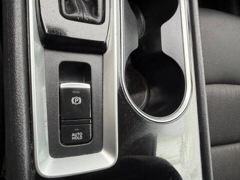 2021 Nissan Altima 2.5 SV