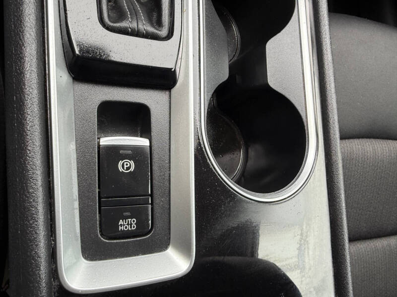 2021 Nissan Altima 2.5 SV