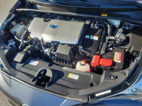 2016 Toyota Prius Two