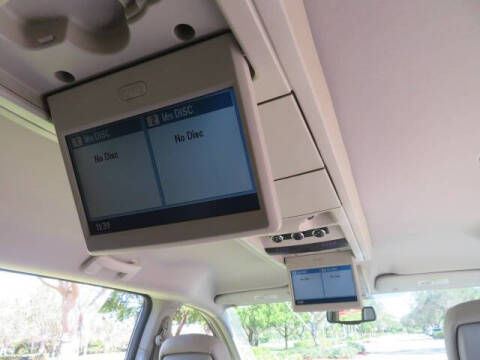 2013 Chrysler Town and Country Limited