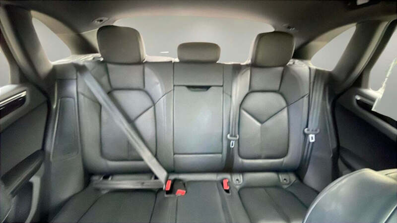 2021 Porsche Macan S