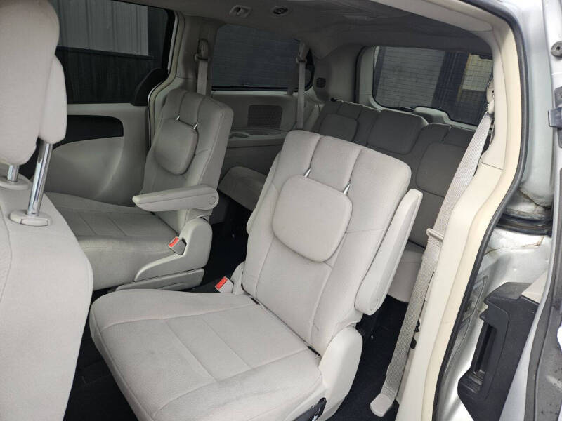 2011 Dodge Grand Caravan Crew