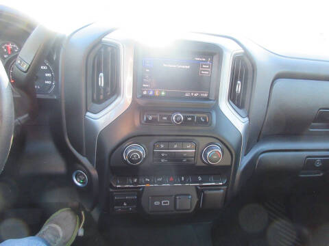 2024 Chevrolet Silverado 2500HD Custom