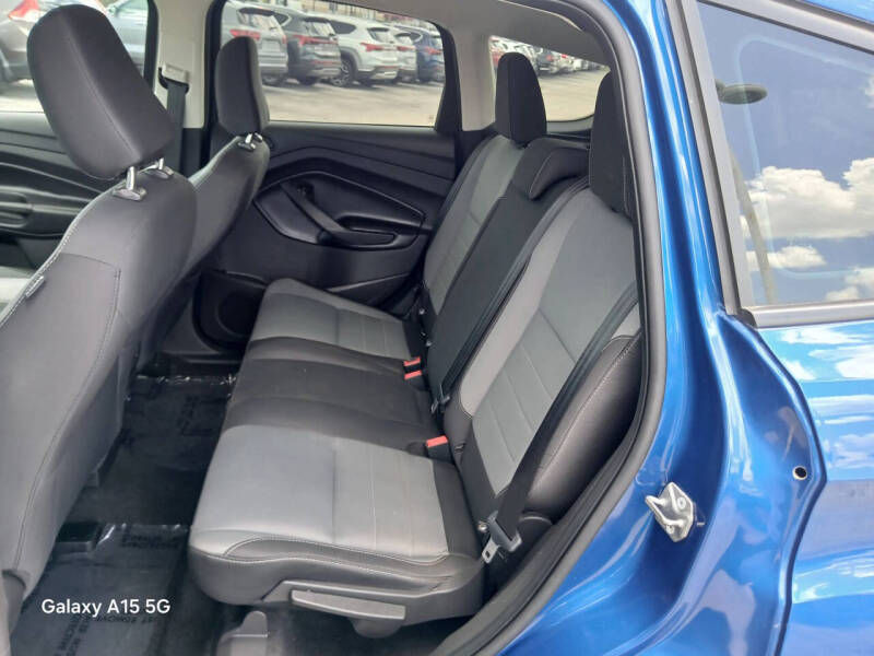 2019 Ford Escape S