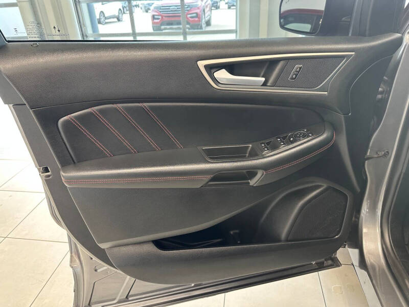 2024 Ford Edge ST-Line