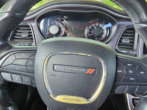 2018 Dodge Challenger SXT Plus