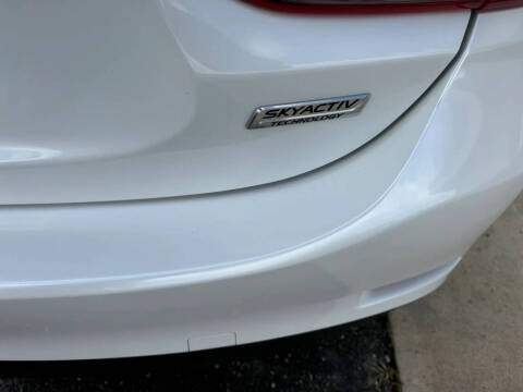 2015 Mazda MAZDA6 i Touring
